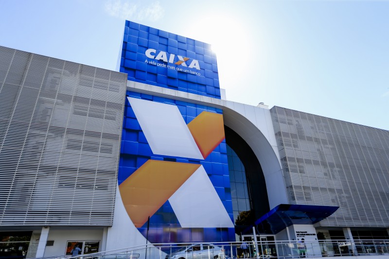Caixa suspende consignado do Auxílio Brasil por 24 horas