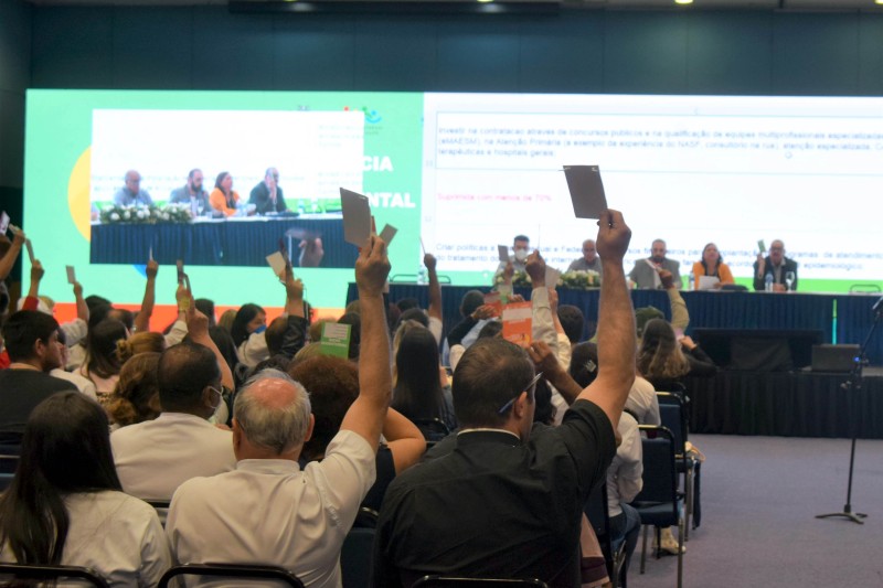 Conferência da Saúde Mental fecha 12 propostas para pautar discussão nacional