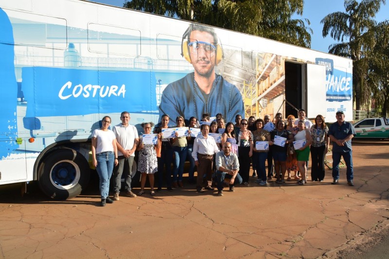 Prefeitura e Sebrae-MS realizam entrega de certificados para participantes do curso de costura oferecido pelo Programa Cidade Empreendedora