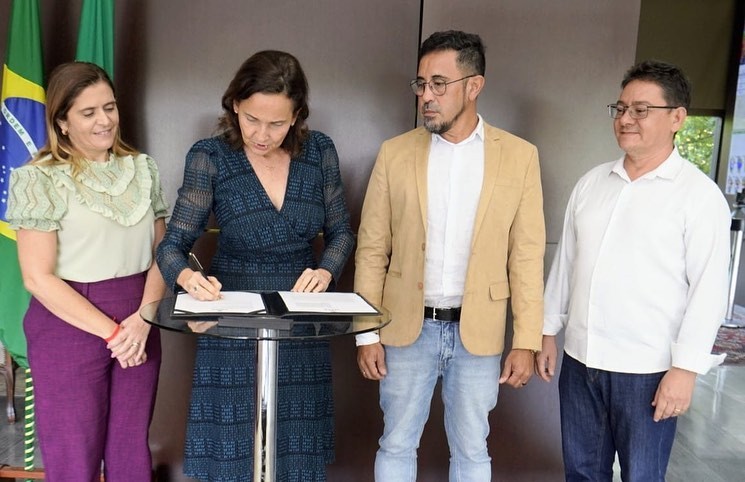 Governadora Izolda Cela envia à Assembleia Projeto de Lei que disciplina pagamento dos precatórios do Fundef aos professores