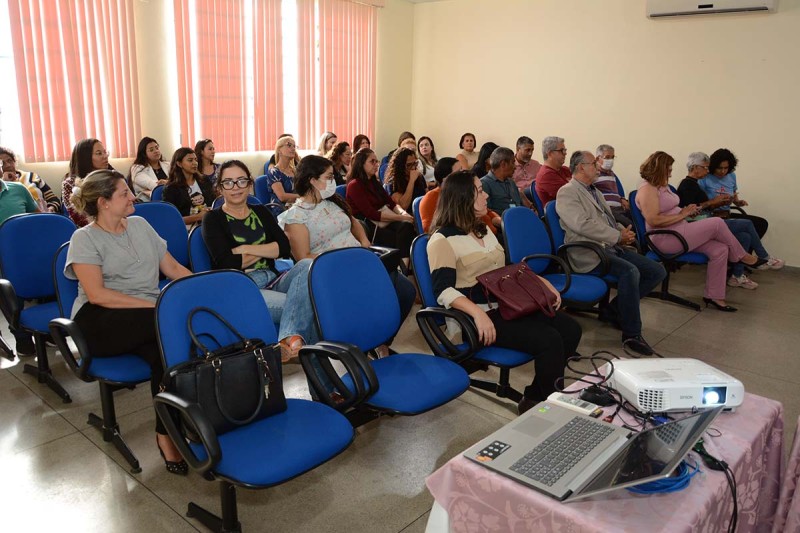 No dia do Conselheiro Tutelar, Semdes homenageia os 15 profissionais que atuam em Vitória da Conquista