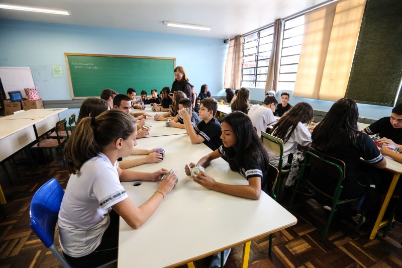 Projeto aumenta o peso do critério educacional na transferência de recursos aos municípios