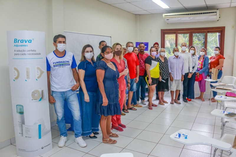 Encontro de pacientes ostomizados é realizado na Fundhacre