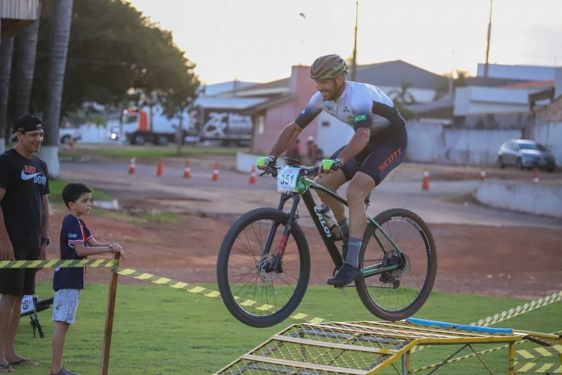 Copa Mountain Bike XCO reúne atletas em competição recheada de desafios