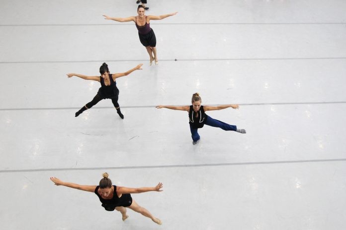 Balé Teatro Castro Alves promove aulas abertas em dezembro