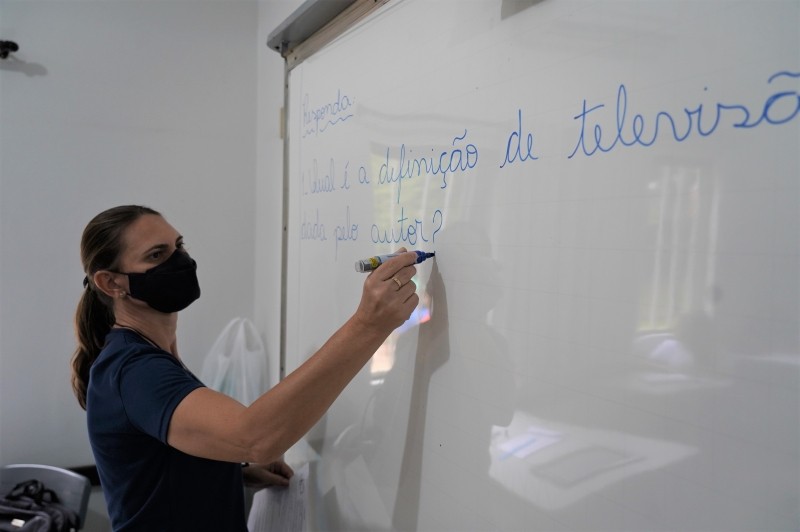 Licitação da semana inclui camisetas para servidores da Educação em novo ano letivo