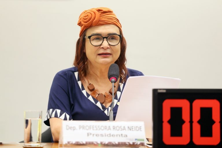 Comissão aprova projeto que estende até o final de 2023 os prazos da Lei Paulo Gustavo