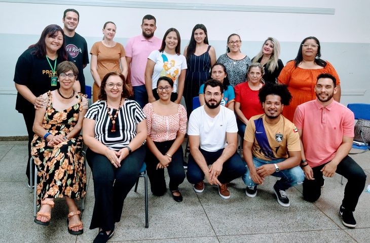 Profissionais do PROJOVEM Urbano dialogam sobre relações socioemocionais e comunicação não violenta