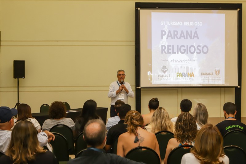 Ampliação do turismo religioso no Paraná é pauta de encontro técnico em Foz do Iguaçu
