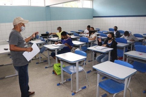 Inscrição para processo seletivo de professores da rede estadual segue até domingo (4)