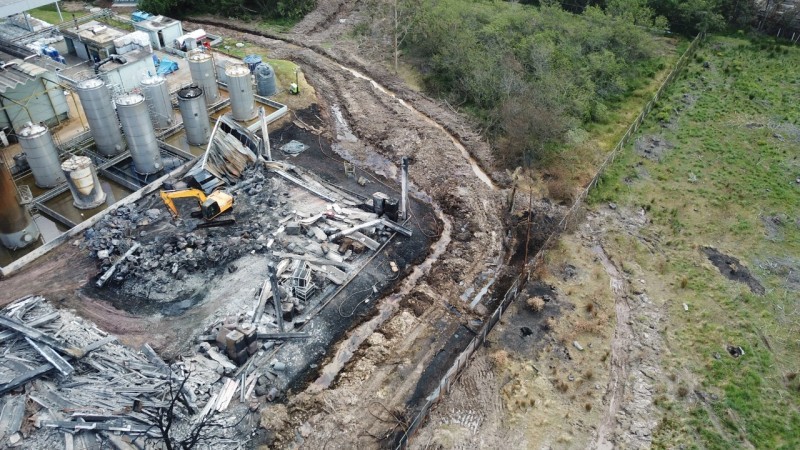 Fepam finaliza atendimento a fábrica de produtos químicos atingida por incêndio em Nova Santa Rita