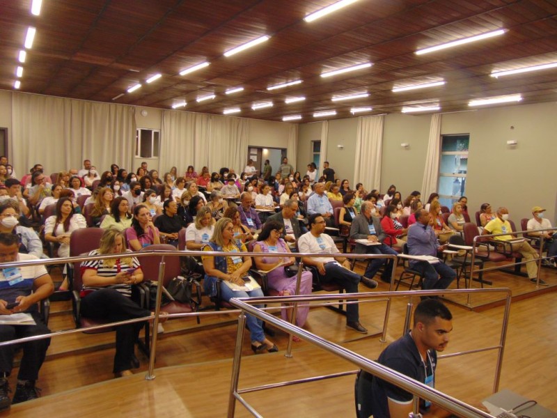 Smed debate Plano Municipal de Educação em audiência pública