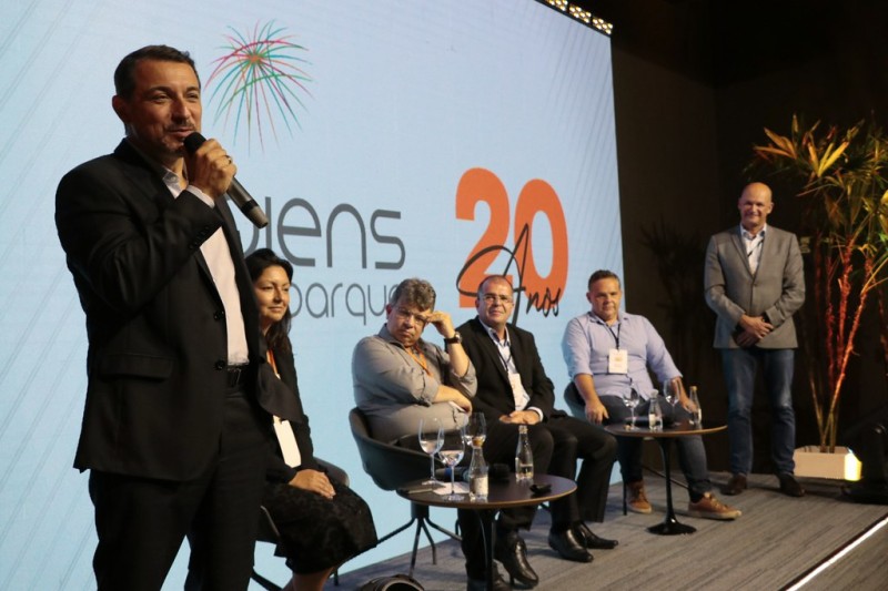 Em Florianópolis, governador participa da programação dos 20 anos do Sapiens Parque