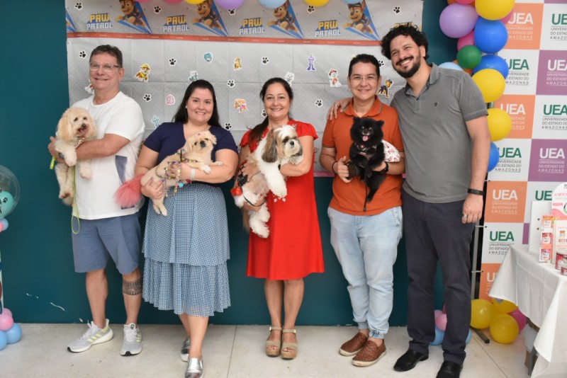 I Pet Day da UEA conscientiza sobre direito dos animais e posse responsável