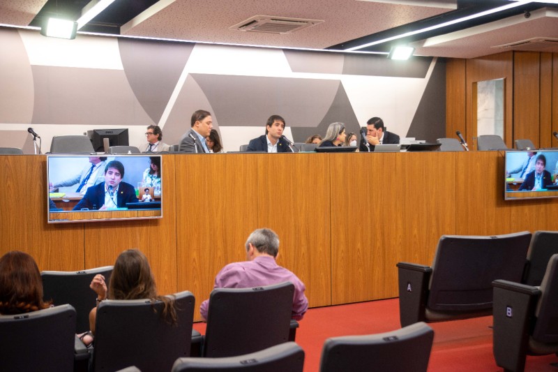 Saúde destaca investimento recorde e marco histórico de cirurgias eletivas