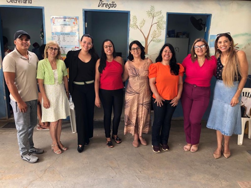 Núcleo de Pacificação da Smed realiza atividade de promoção da paz na Escola Municipal José Lopes Viana