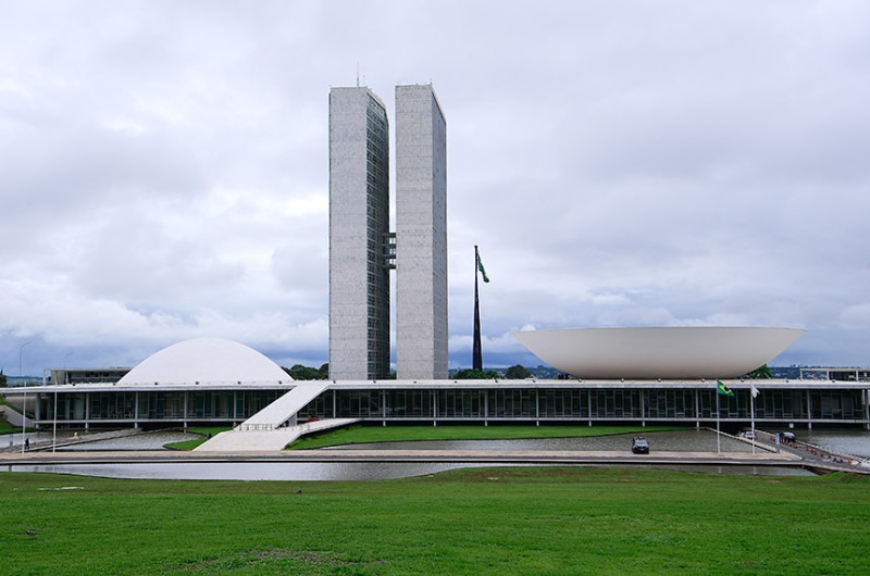 Castro apresenta substitutivo ao projeto sobre transparência de emendas ao Orçamento