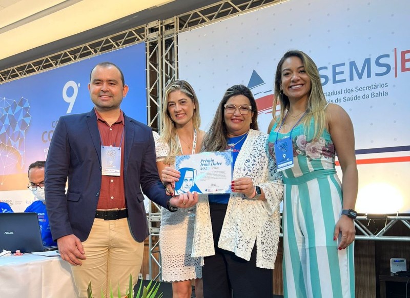 Por experiência do ‘Cuidado Farmacêutico’, equipe da SMS recebe prêmio Irmã Dulce, no 9º Congresso Cosems Bahia