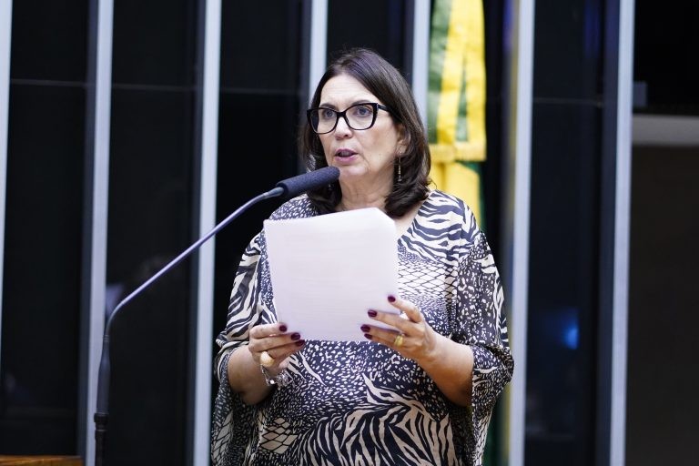 Comissão aprova projeto que muda recolhimento de IR da pessoa física com mais de uma fonte pagadora