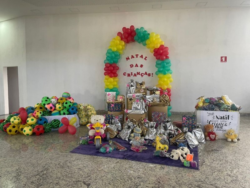 Alunos de escolas municipais participam de projeto Natal com as Crianças da Igreja Assembleia de Deus