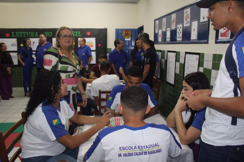 Núcleo de Educação de Cruzeiro do Sul realiza Projeto EJA Leitores