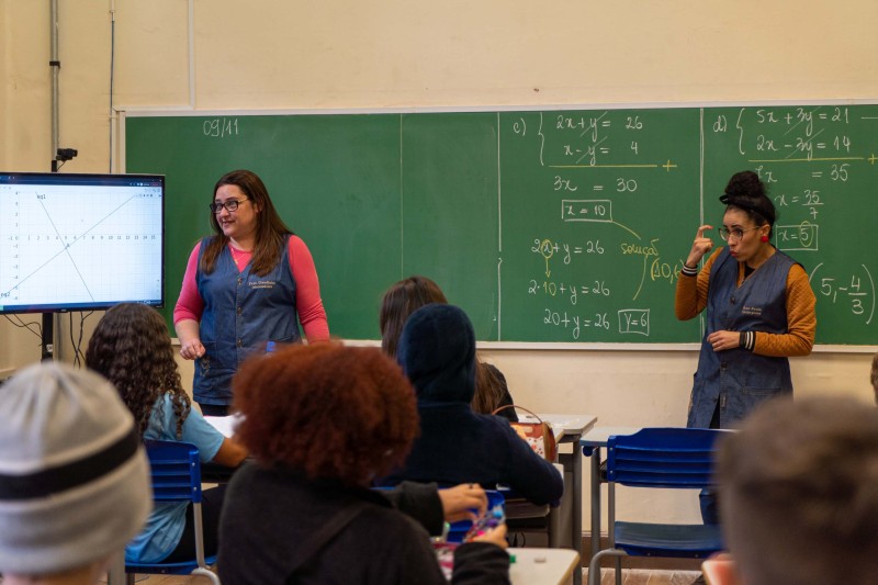 Rede estadual do Paraná tem 349 alunos premiados na Olimpíada Brasileira de Matemática