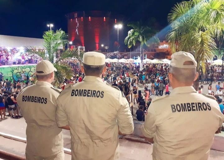 Corpo de Bombeiros monta ações estratégicas para garantir segurança do público durante o Ano Novo