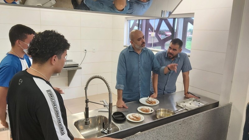 Em Rio Branco, presidente do Ieptec Dom Moacyr realiza as primeiras visitas aos centros da rede