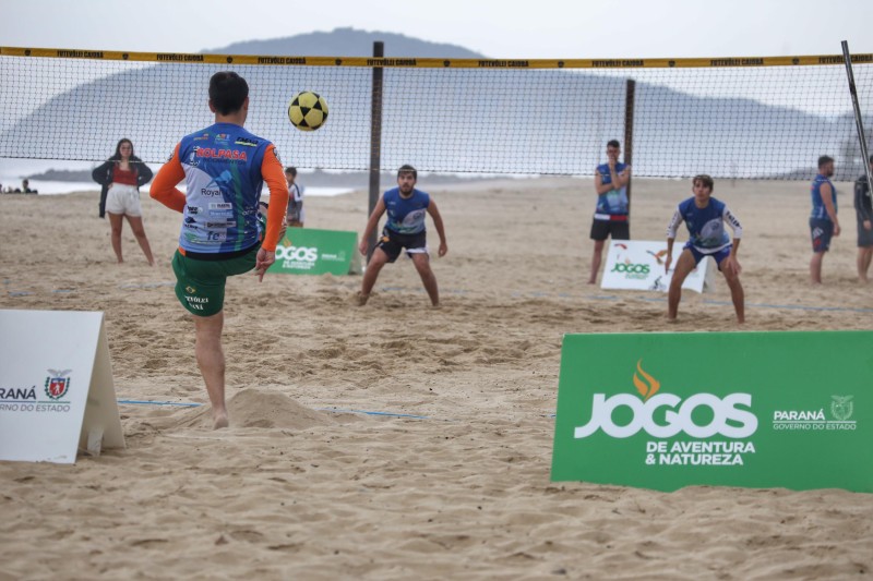 Futevôlei e Beach Flag abrem os Jogos de Aventura e Natureza no Verão Maior Paraná
