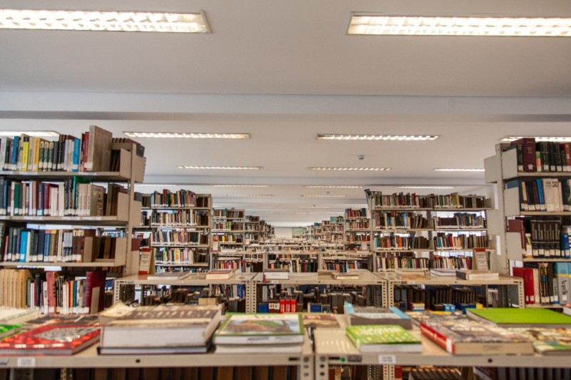Revitalizada e com acervo renovado, Biblioteca Pública Estadual vai ser totalmente reaberta em 27/1 