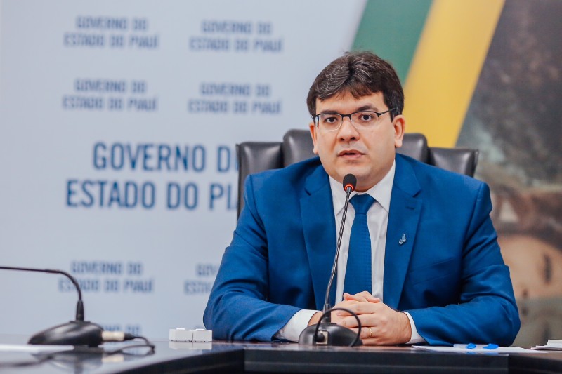 Rafael Fonteles garante cumprimento do novo piso salarial dos professores no Piauí
