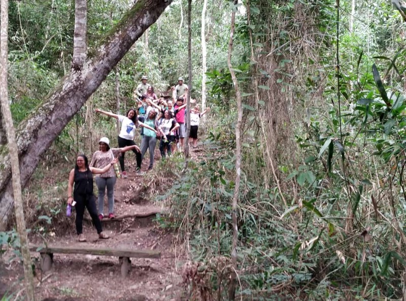 Janeiro Branco: Cras Jardim Valéria promoveu passeio com grupo intergeracional à reserva do Poço Escuro