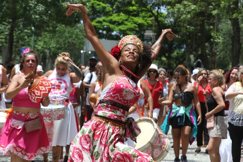 Dia de Combate à Intolerância Religiosa é marcado por procissão no Rio