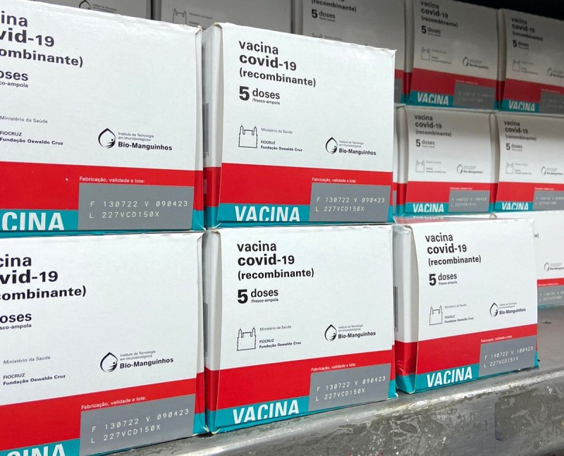 Mais vacina: Amazonas recebe 20 mil doses de Astrazeneca nesta quinta-feira
