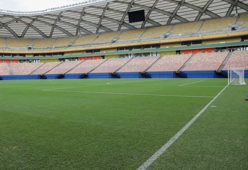 Governo do Amazonas finaliza processo de revitalização no gramado dos estádios