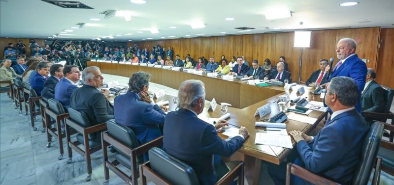 O GOVERNO LULA E A GESTÃO INTEGRADA DO BRASIL.