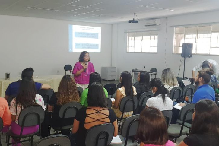 Semdes realiza curso introdutório sobre Política de Habitação de Interesse Social para servidores