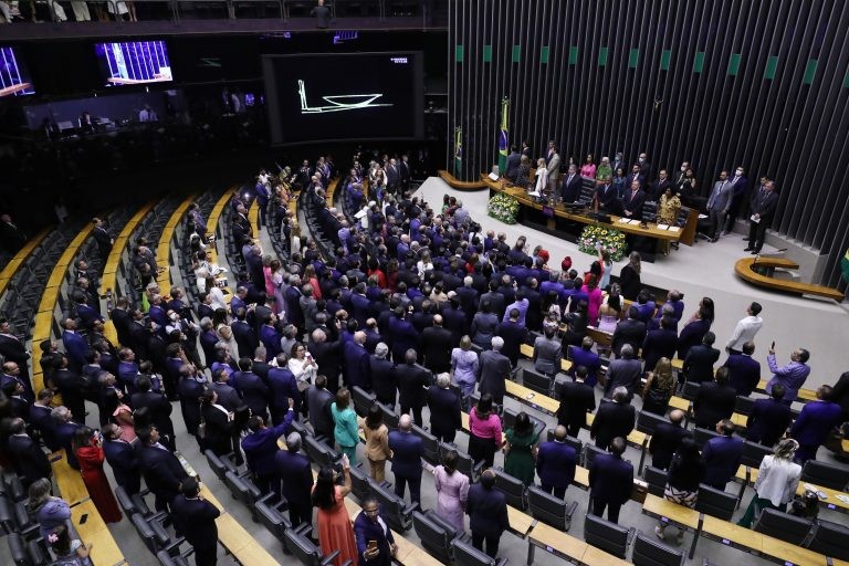 Líderes indicam reforma tributária como prioridade para primeiro ano de mandato