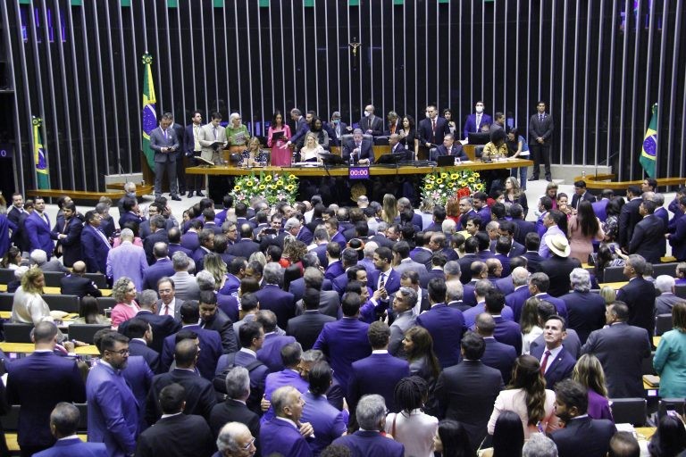 Câmara vai eleger nesta quinta-feira deputado a ser indicado para vaga de ministro do TCU
