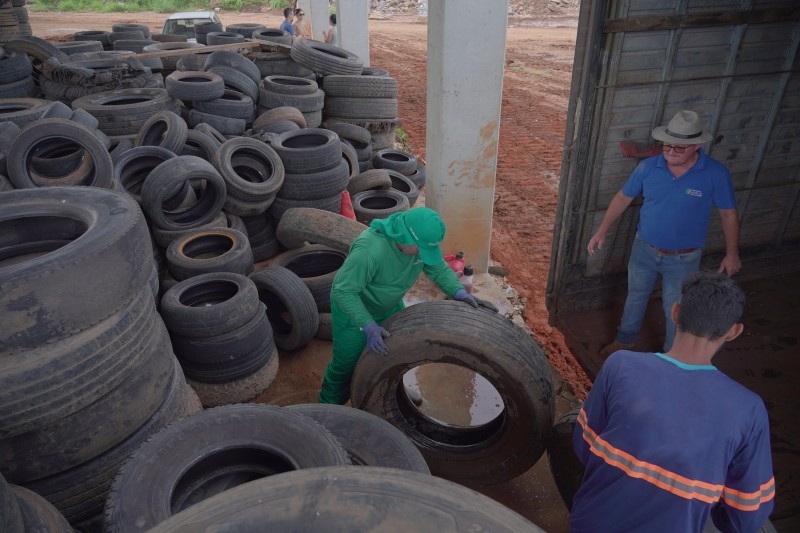 Município destina cerca de 17 toneladas de pneus inservíveis para reciclagem