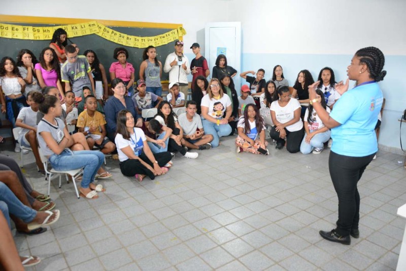 Semana de Prevenção à Gravidez na Adolescência é concluída com ação social no Assentamento União