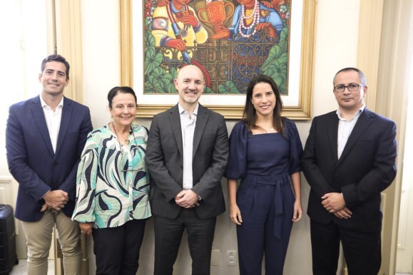 Governadora debate cooperação e financiamento em segurança pública com representantes do BID