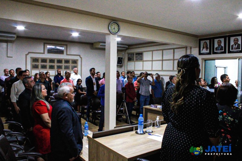 Prefeito Eraldo Jorge Leite e a vice prefeita Cileide Cabral, participaram da abertura dos trabalhos legislativos da Câmara Municipal de Jateí.