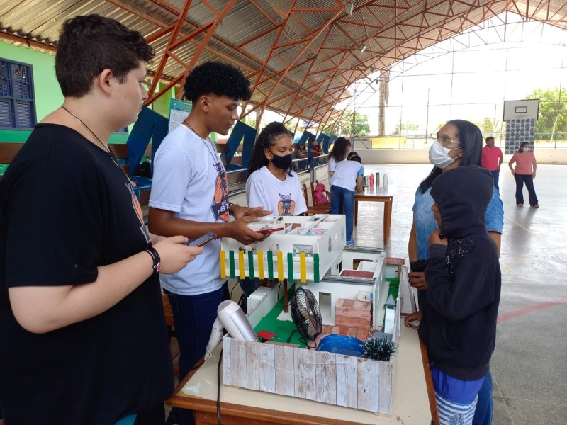 Escola do Bujari é finalista em Feira Brasileira de Ciências e Engenharia 2023