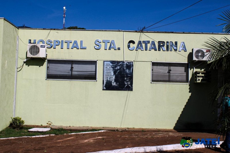 Entrega de 8 leitos ao Hospital Santa Catarina