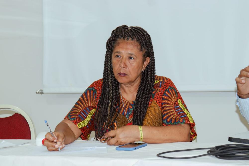 “Desprezo com ambulantes e desorganização da prefeitura” diz Marta Rodrigues (PT) sobre confusão em cadastramento.