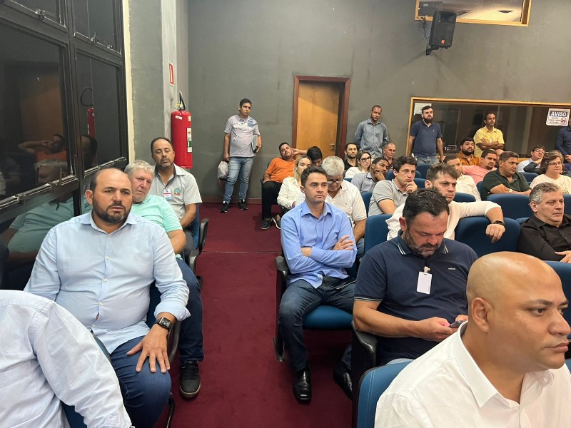Ibatiba participa de Fórum promovido pela Ascamves