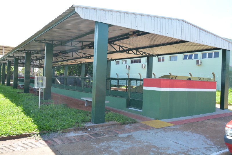 Prefeitura de Bataguassu inaugura revitalização da cancha de malha com torneio