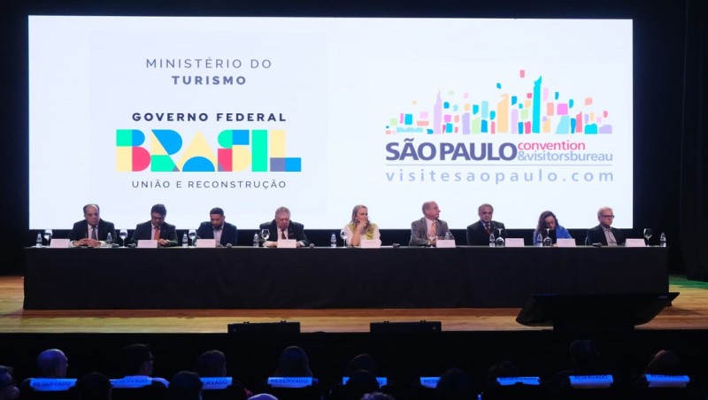 Ministra do Turismo, Daniela Carneiro, se reúne com trade paulista