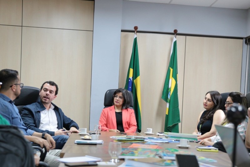 Seduc recebe visita de comitiva da Educação do Pará para debater regime de colaboração